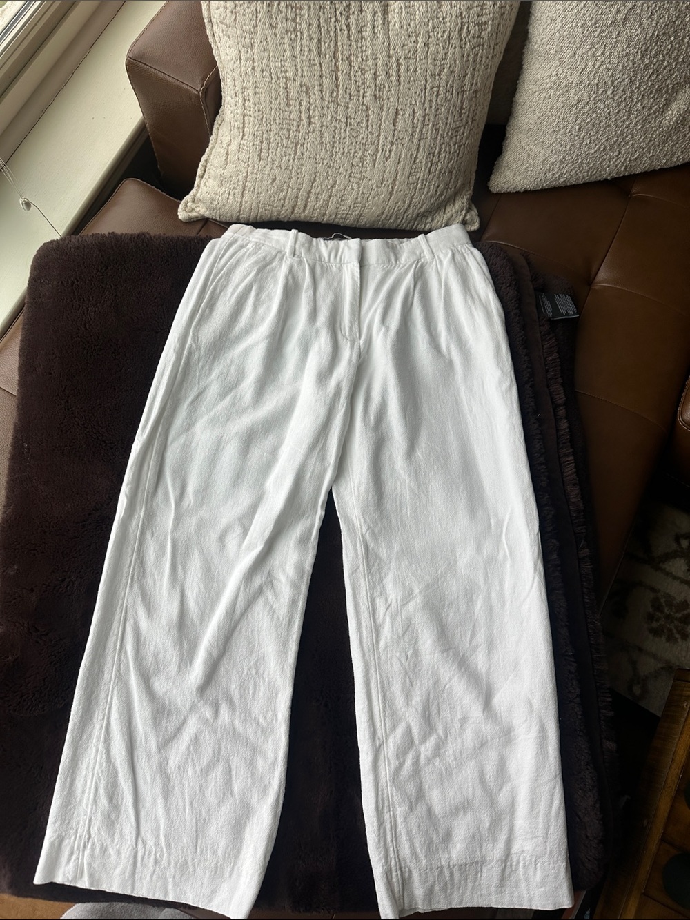 Abercrombie & Fitch White Relaxed Women's Trousers